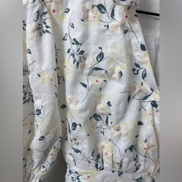 En Saison Floral Embroidery Blouse XS - Picture 2 of 7